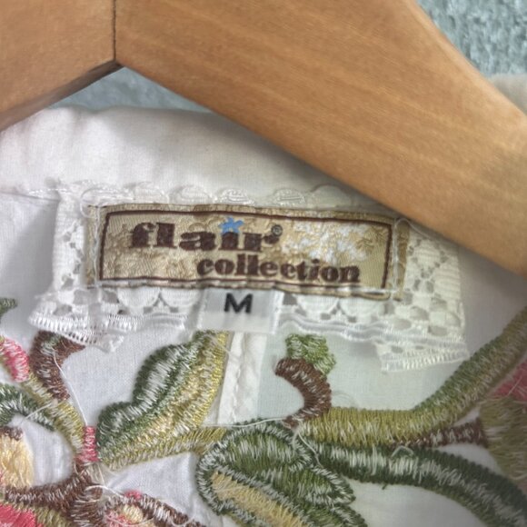Flair Collection Embroidered Boho Jacket M but runs small - Picture 4 of 12